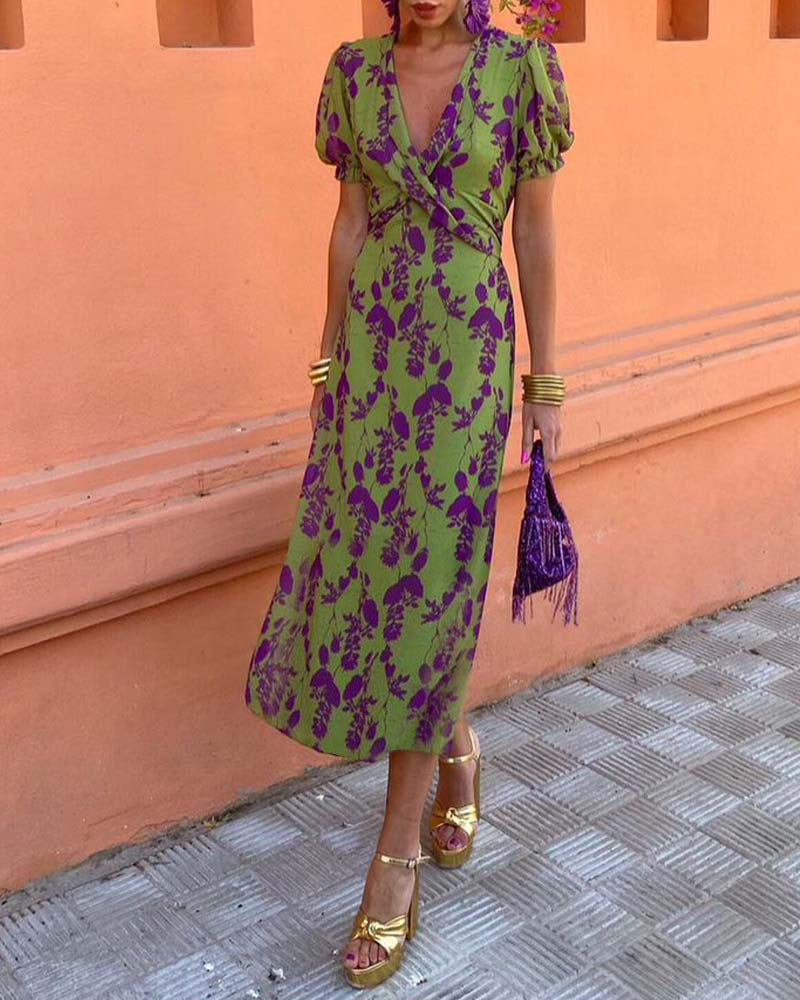 MICHELLE – GRACEFUL LEAF PRINT MAXI DRESS