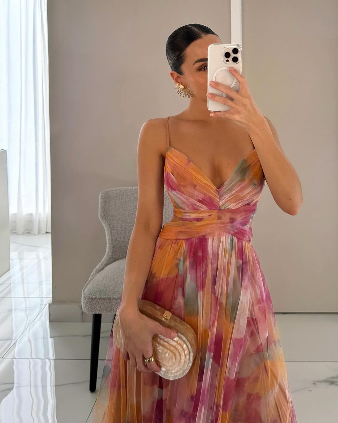 SOFIA - ELEGANT FLOWING MAXI DRESS