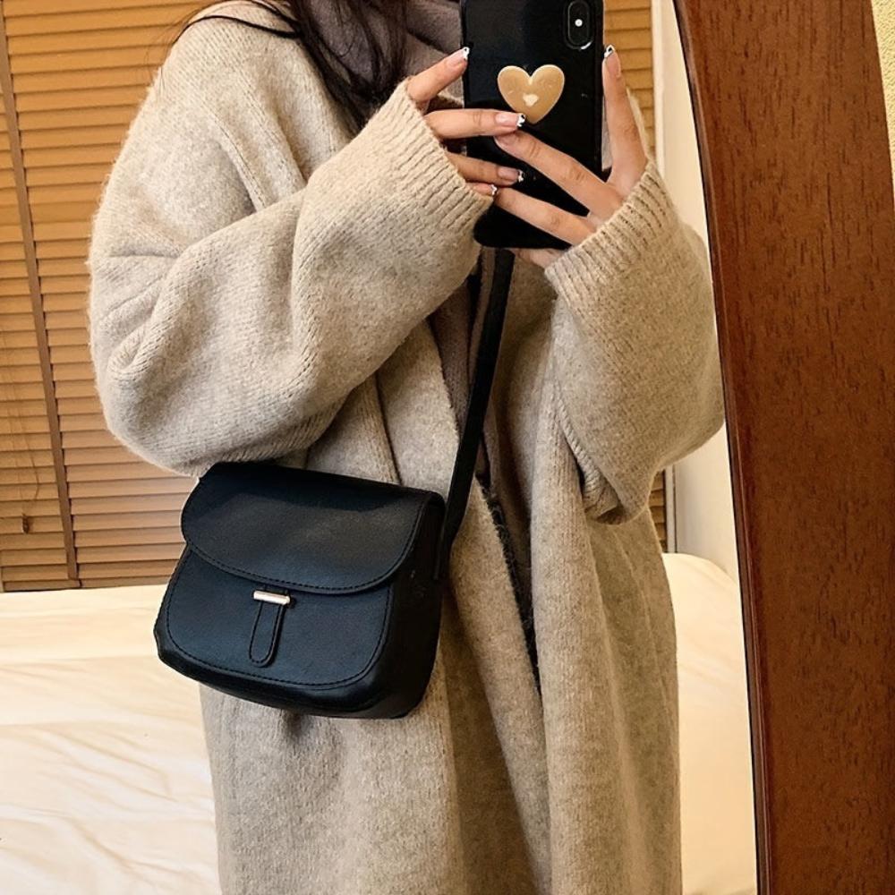MARLENE – RETRO MINI SADDLE BAG
