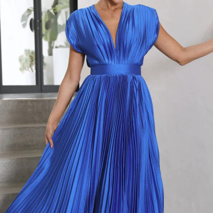 KAITLYN - ELEGANT PLEATED MIDI DRESS