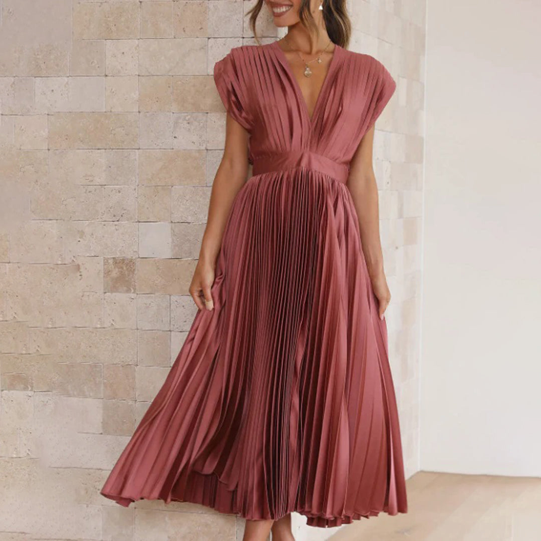 KAITLYN - ELEGANT PLEATED MIDI DRESS