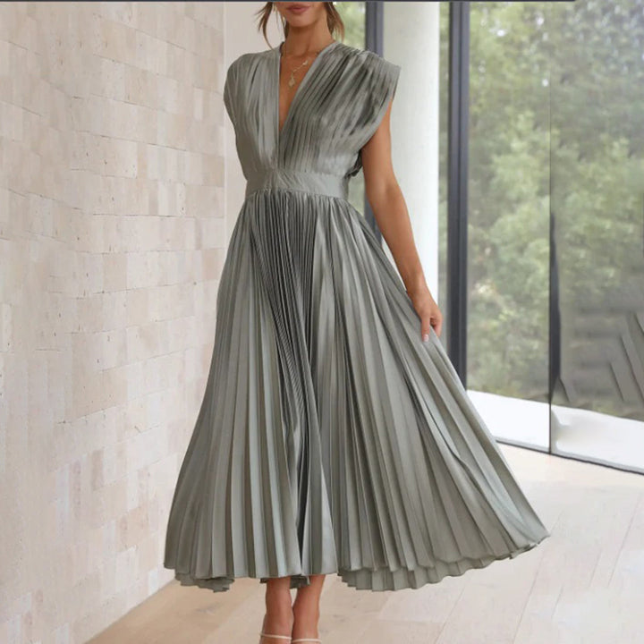 KAITLYN - ELEGANT PLEATED MIDI DRESS