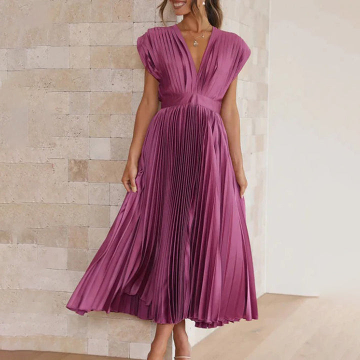 KAITLYN - ELEGANT PLEATED MIDI DRESS
