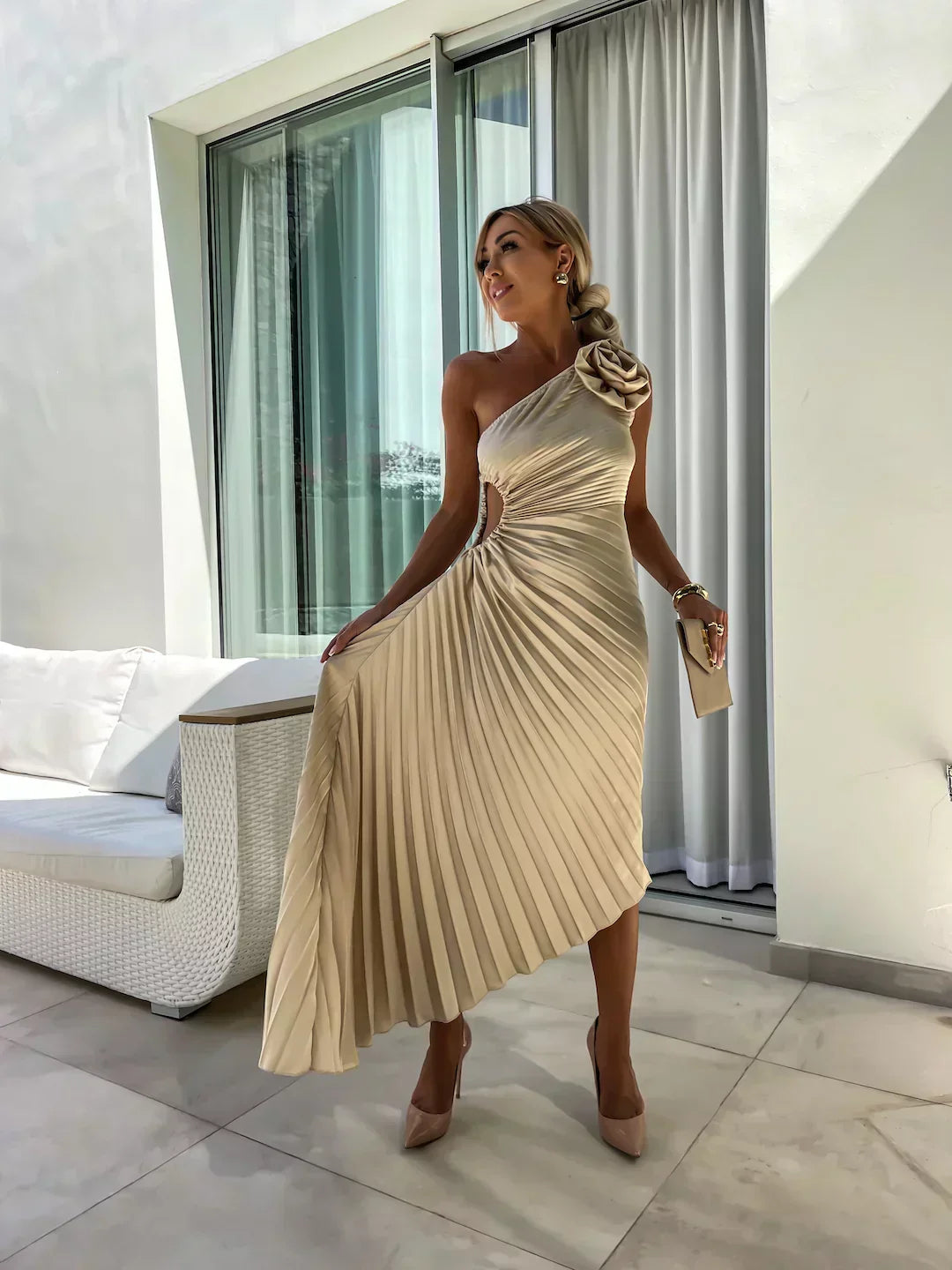 EVA - ELEGANT ASYMMETRIC PARTY DRESS